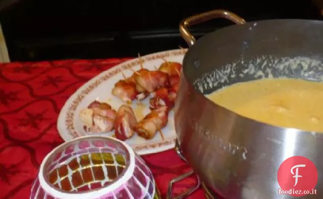 Fonduta di formaggio Cheddar (per gentile concessione del Melting Pot)
