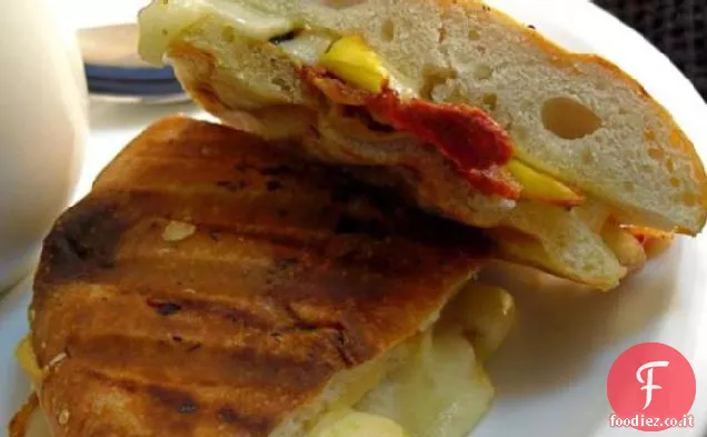 Panini Brie e Mela