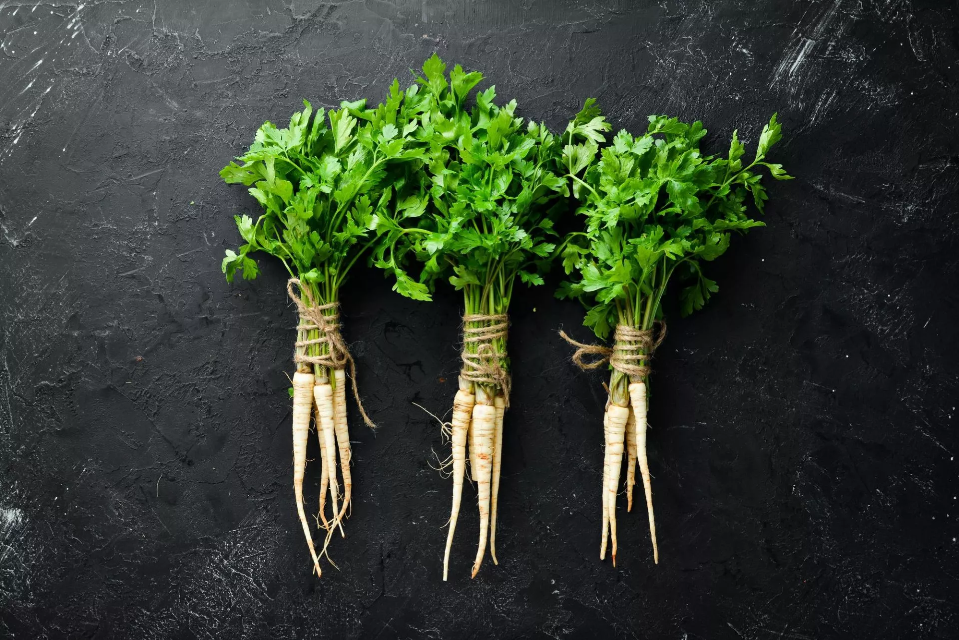 Come si tagliano e si cuociono le pastinache?